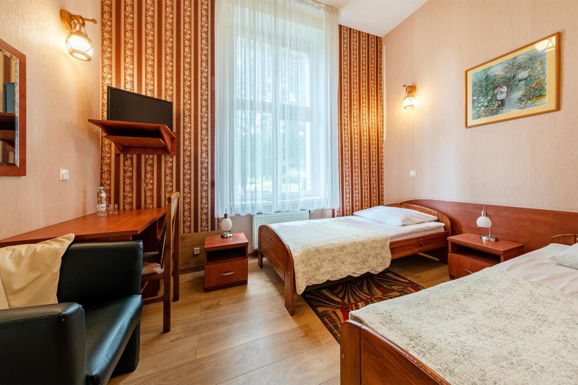 Hotel Pod Zamkiem Olsztyn  Extérieur photo