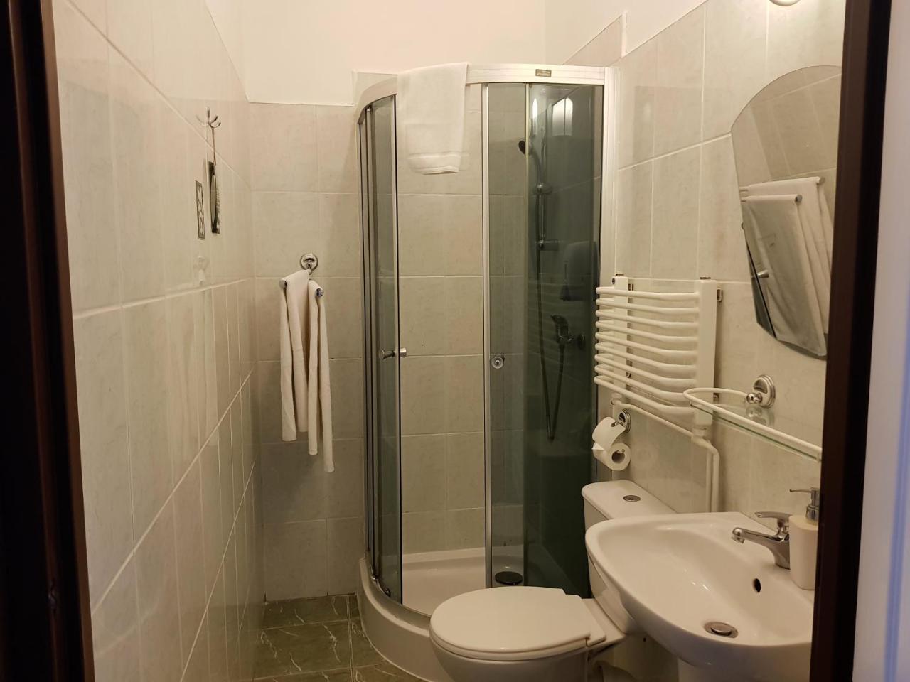 Hotel Pod Zamkiem Olsztyn  Extérieur photo